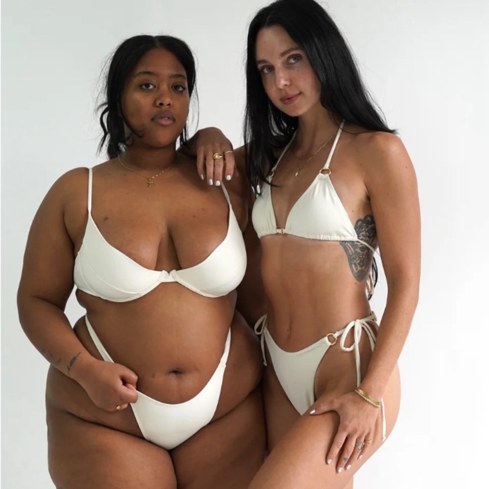 Knight Swim Rory Set - Vanilla • Size Medium